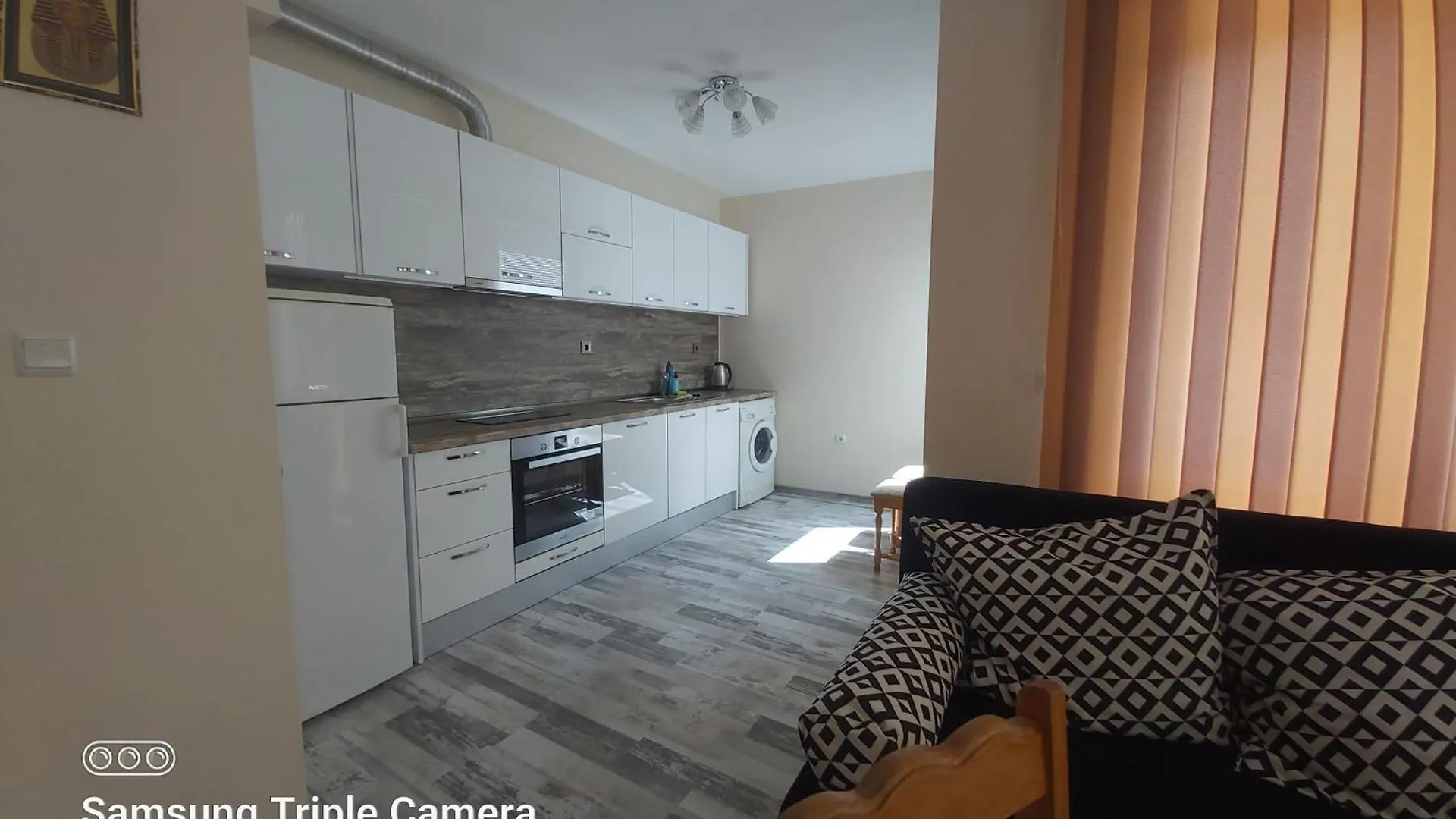 Drin - Apartments In The Heart Of Varna
